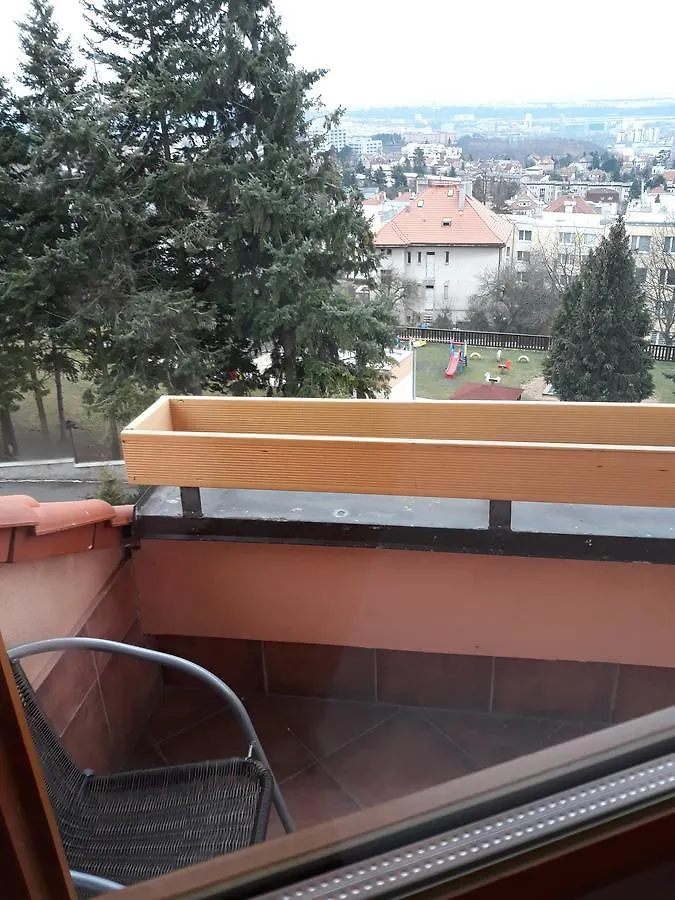 Flying House Hotel Prague Guest house