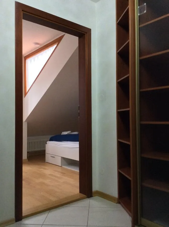 Flying House Hotel Prague