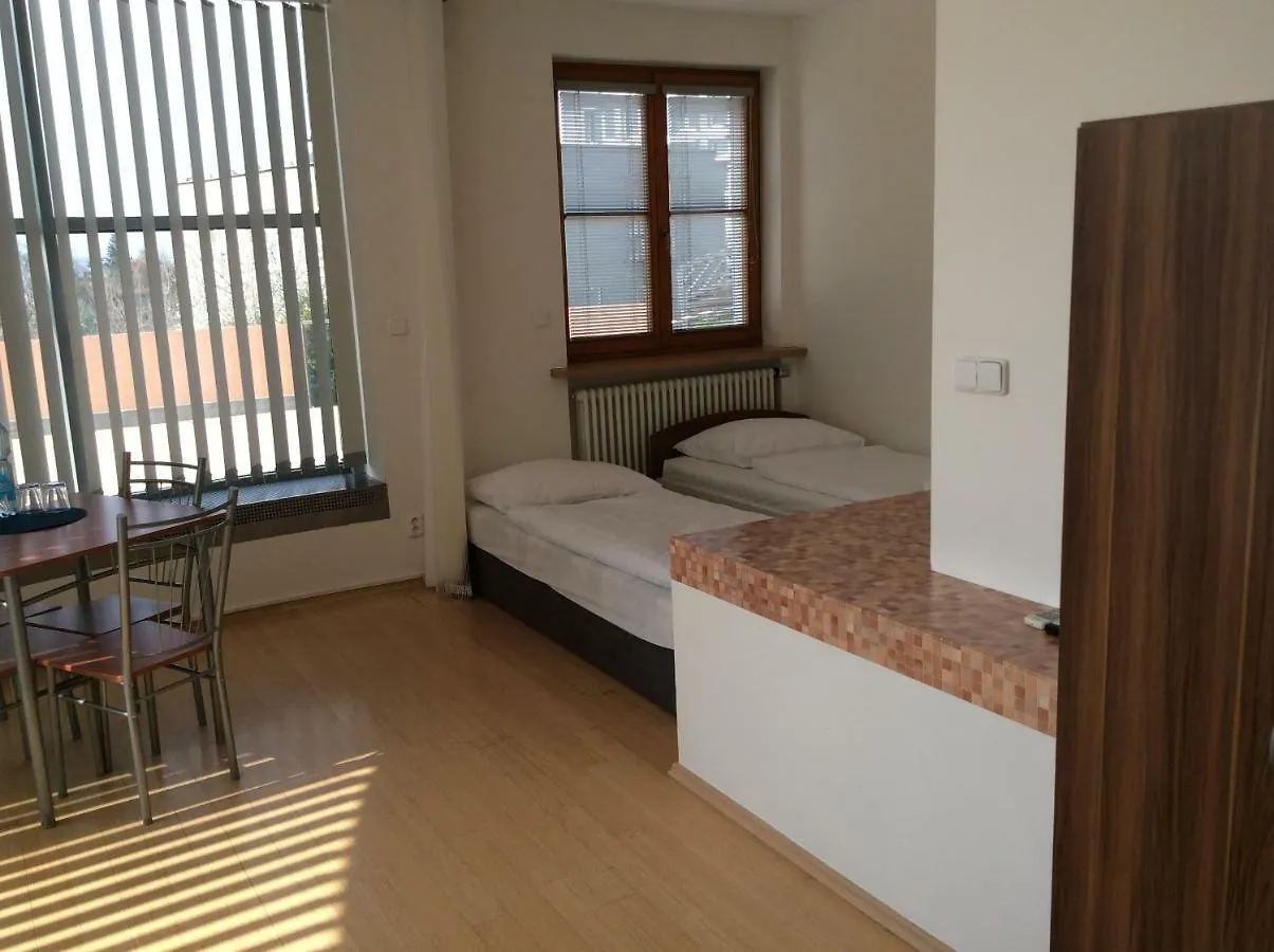 Flying House Hotel Prague Guest house