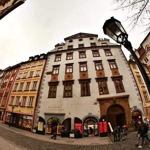 Hostel Homer - Old Town Square, Prag